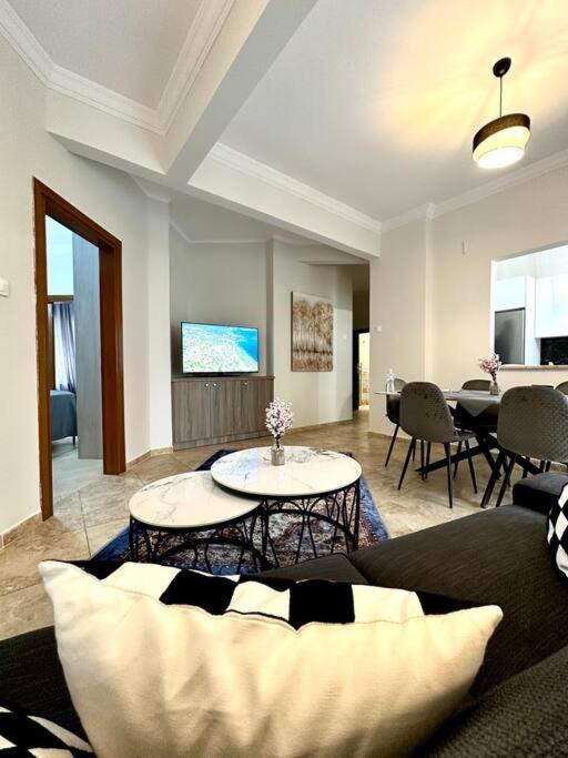 The “Roman Market” Lux Apartment سالونيك المظهر الخارجي الصورة